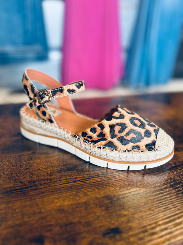 MIA- Verona Leopard Sandals