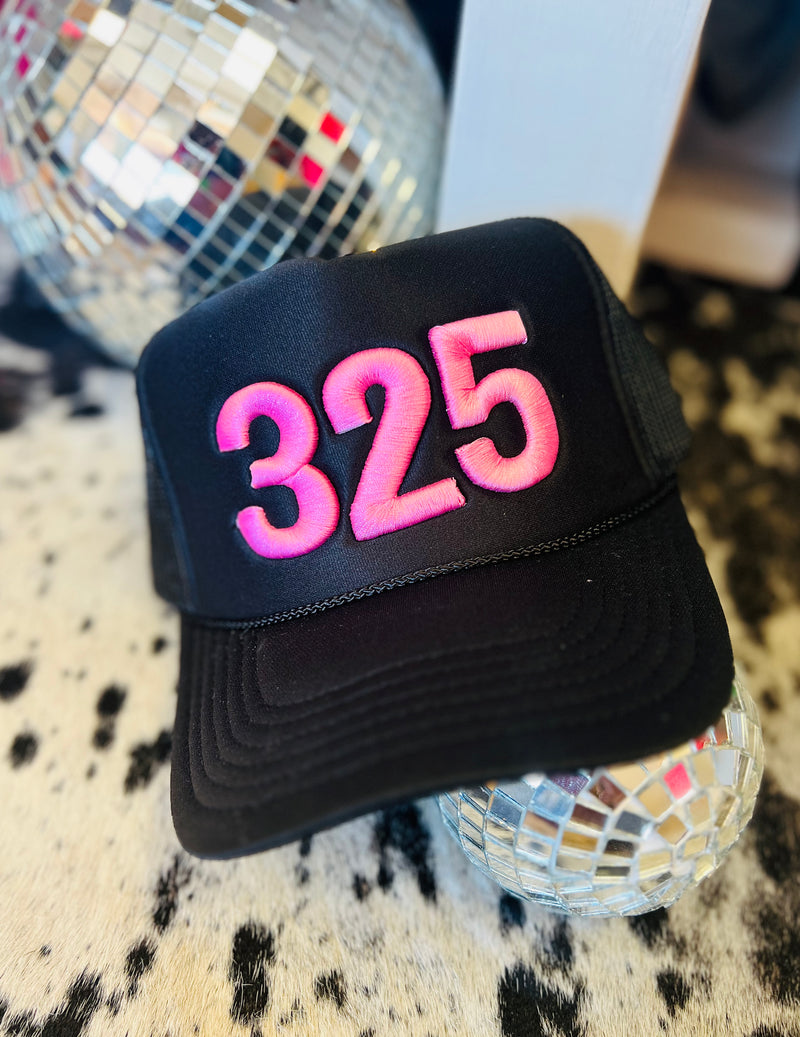 325 Puff Thread Trucker Black/Pink