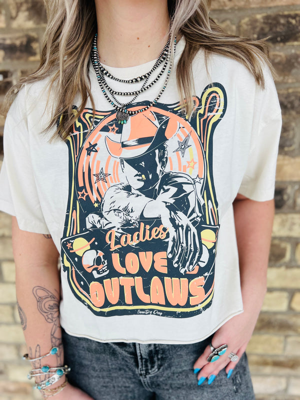 Ladies Love Outlaws Crop Tee