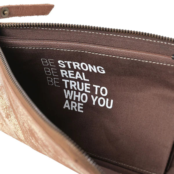 STS- Flaxen Roan Clutch